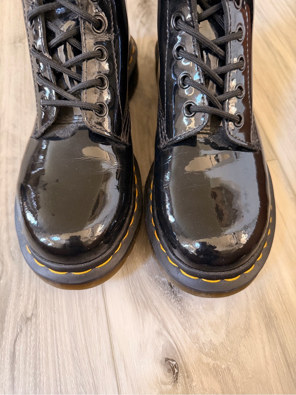 Dr. Martens 1460W Black Patent Leather Combat Boots Women’s Size 8 EU 39 - Picture 5 of 8